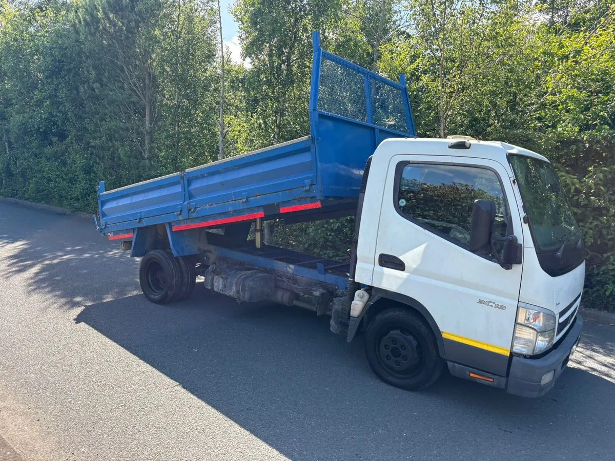 Mitsubishi canter 3.5 TIPPER - Image 1