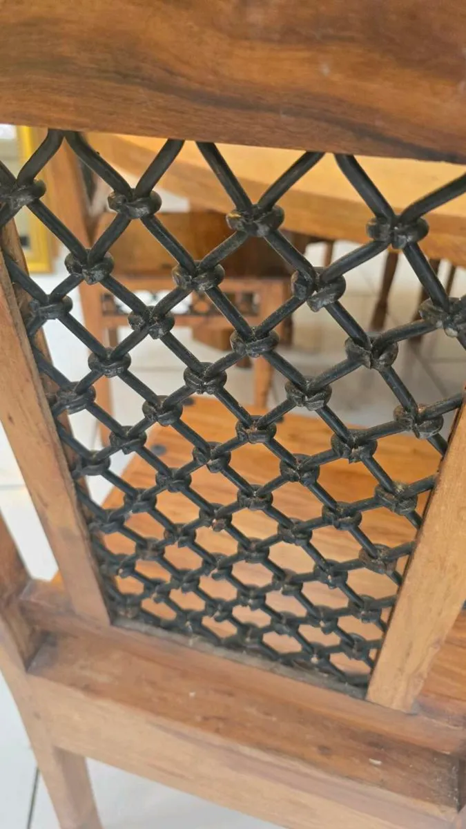 Solid wood table and chairs - Image 2