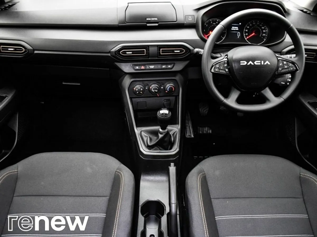 Dacia Sandero Stepway TCe 90 Stepway Essential - Image 3