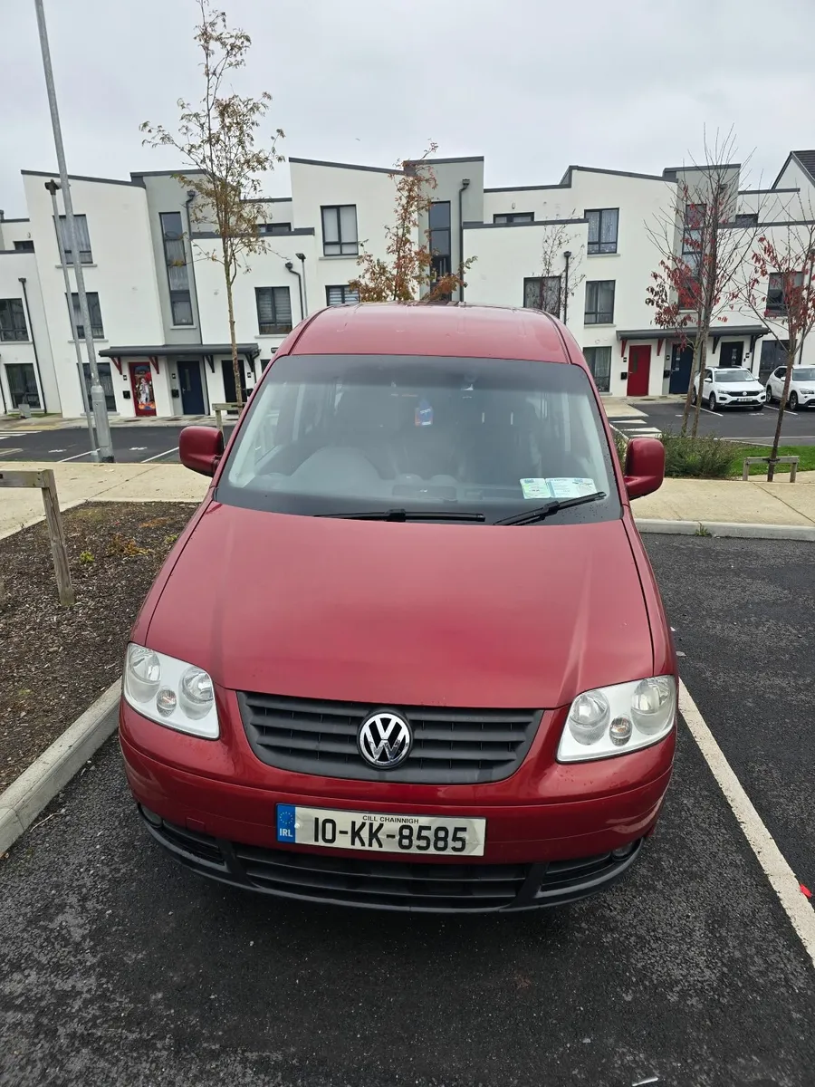 Volkswagen Caddy Maxi Life 2010 - Image 4