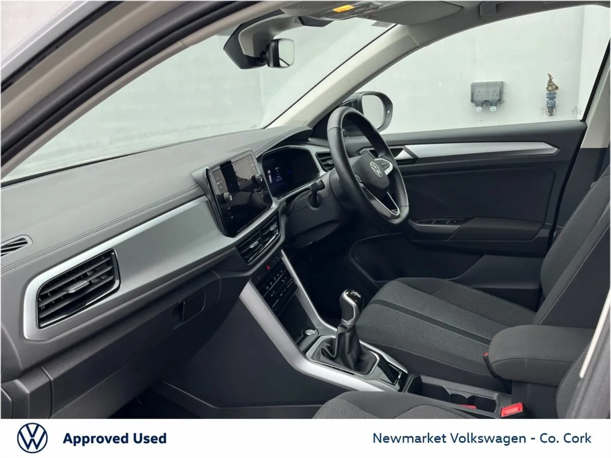 Volkswagen T-Roc Edition 75 2.0tdi 6 Speed 116BHP - Image 4