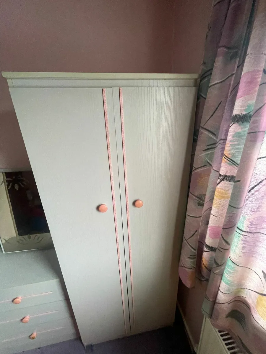 Wardroom and matching dresser - Image 3