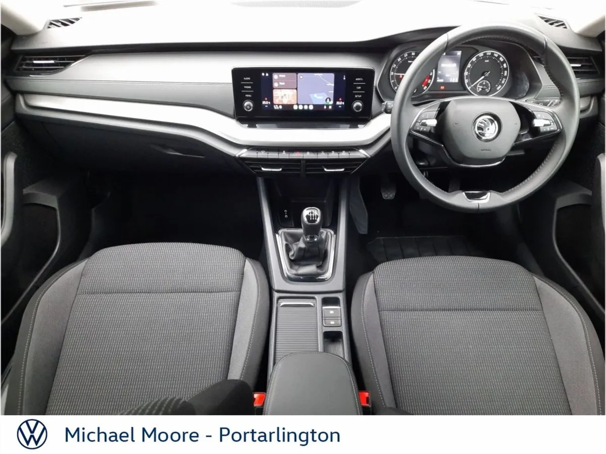 Skoda Octavia Octavia AMB 2.0tdi 115HP - Image 2