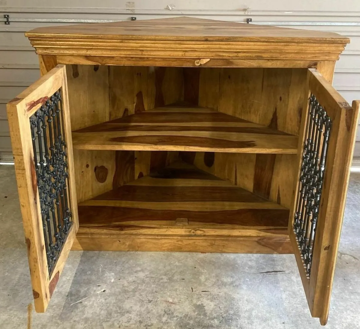 Sheesham TV  Cabinet - Image 2