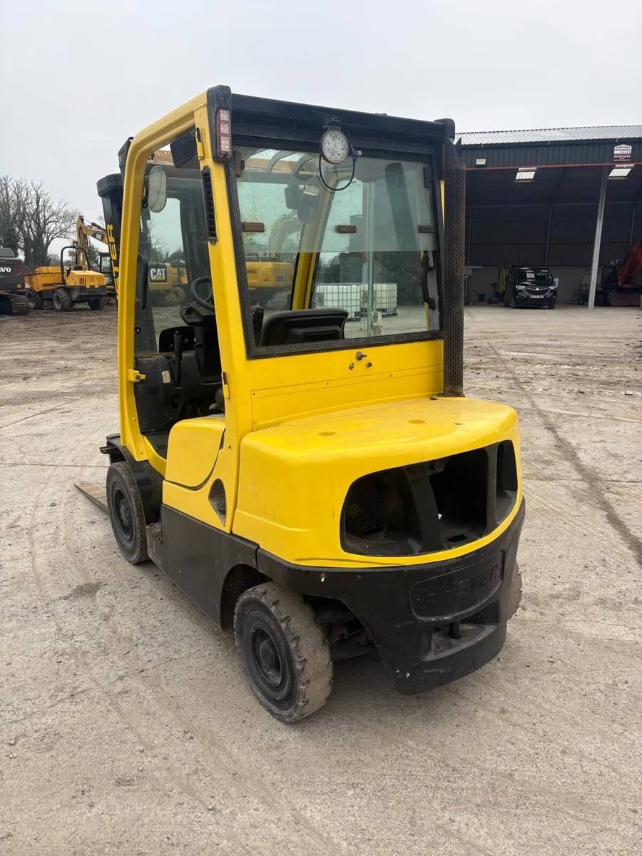 HYSTER 2.5 Ton Forklift - Image 4