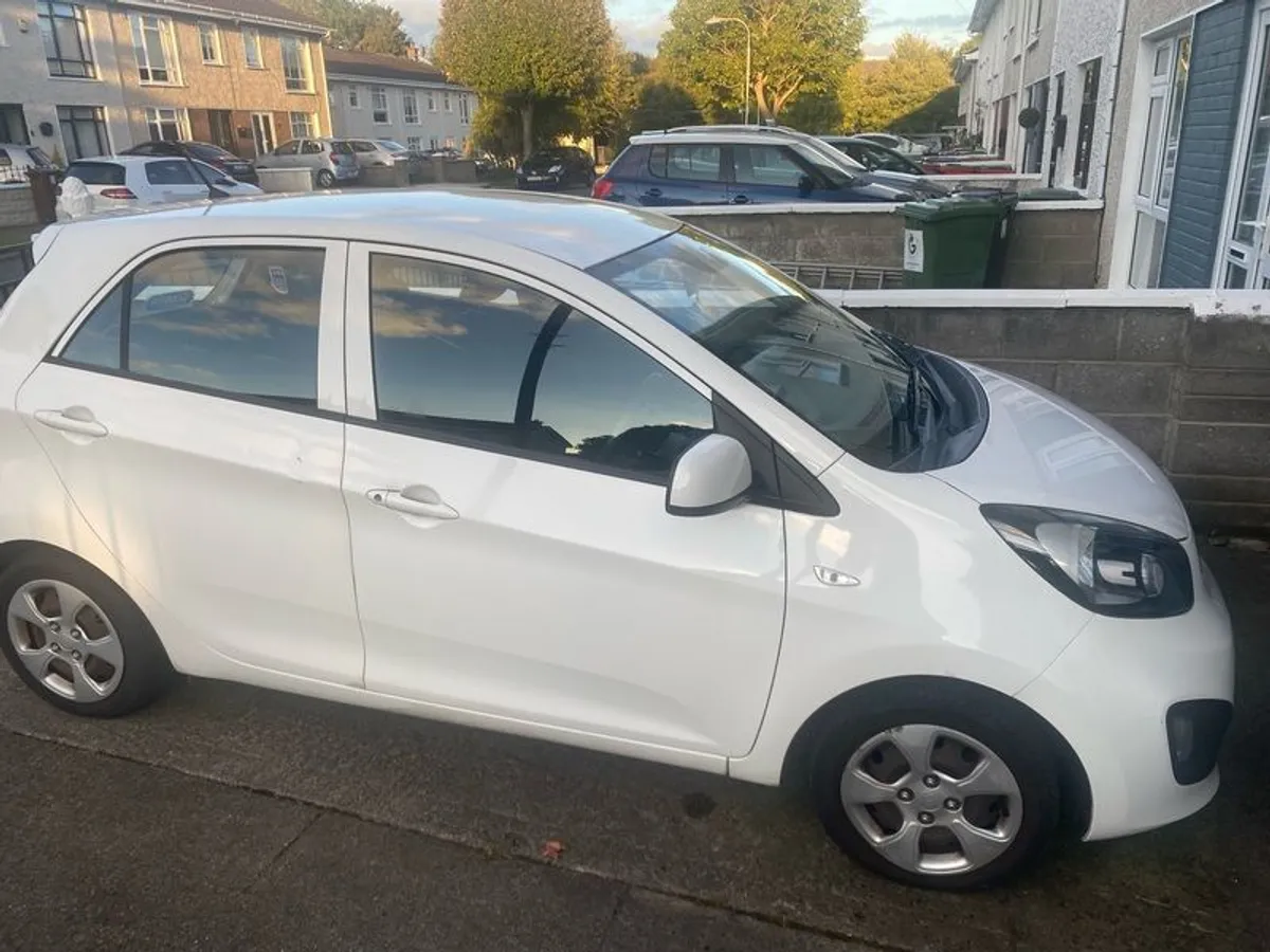 2014 Kia Picanto - Image 2