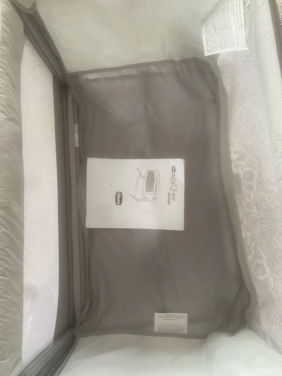 Chicco Next 2me - Image 4