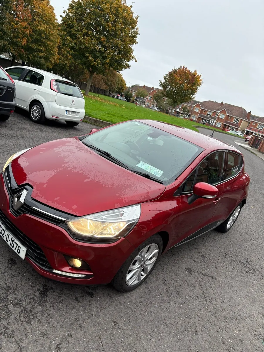 Renault Clio 2019 - Image 1