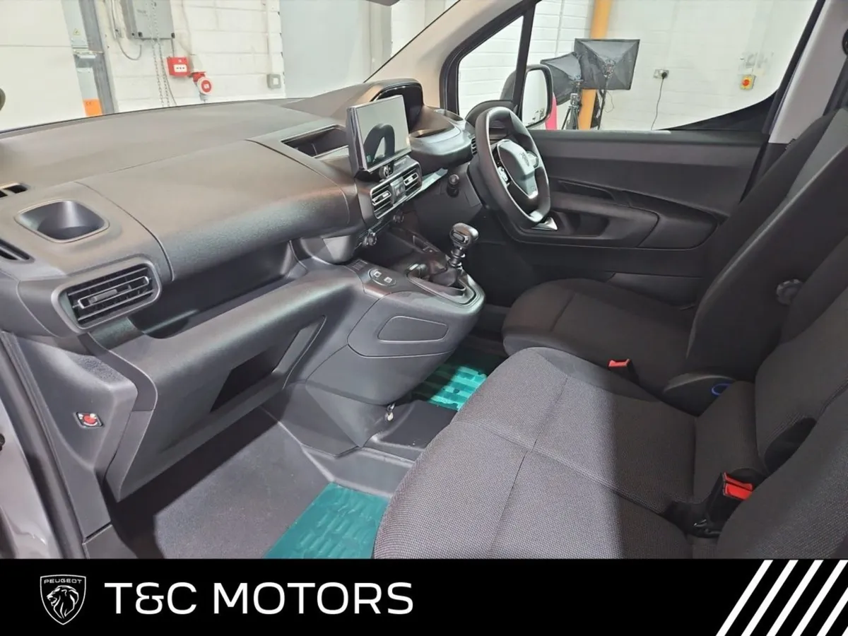 Peugeot Partner Partner PRO Plus 1.5 HDI 100 650KG - Image 4