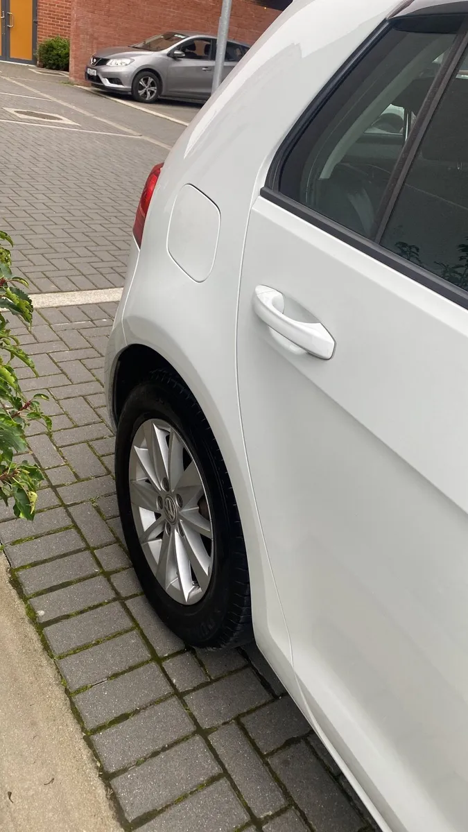 Volkswagen Golf 2016 - Image 1
