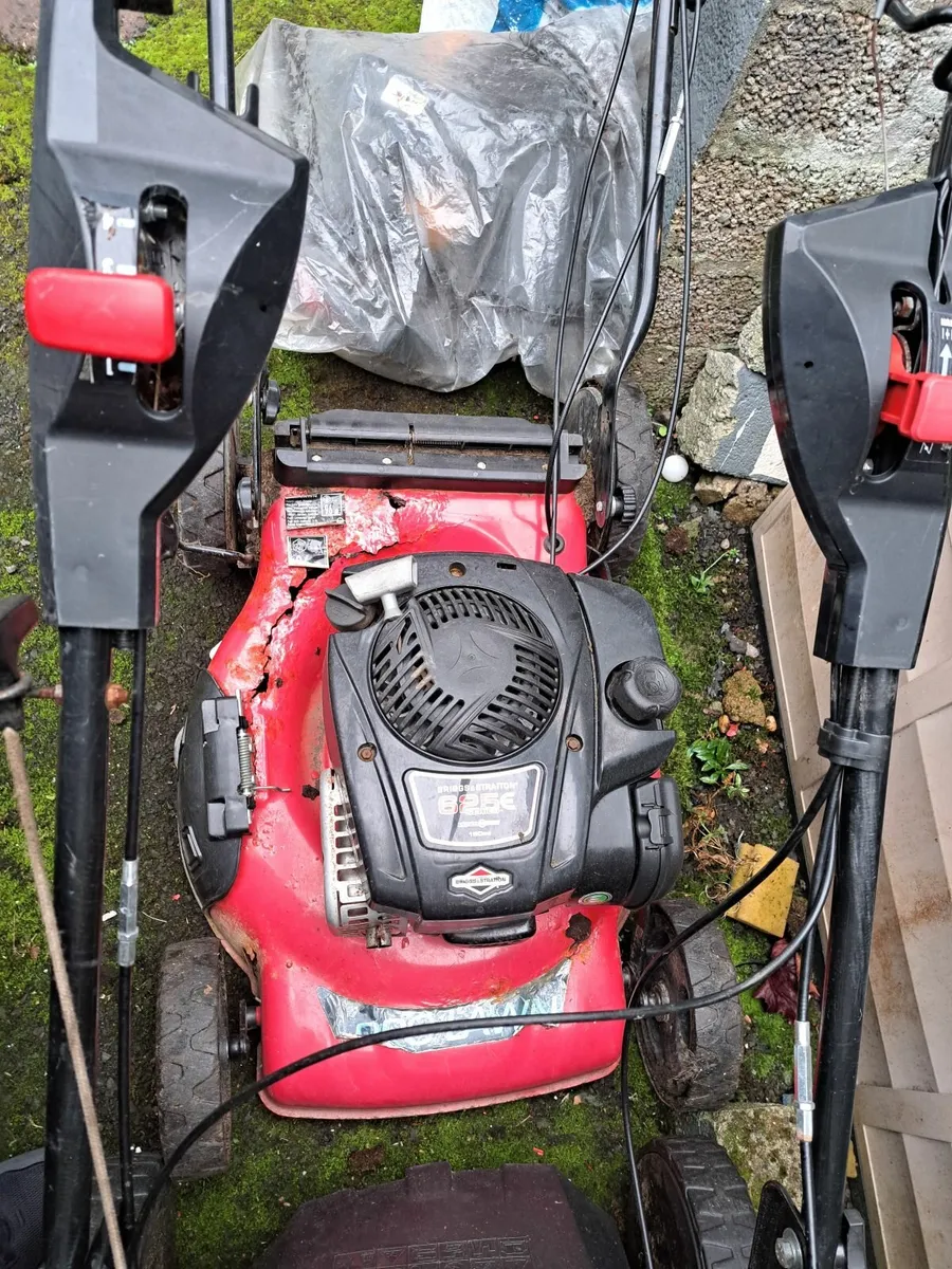 Lawnmower