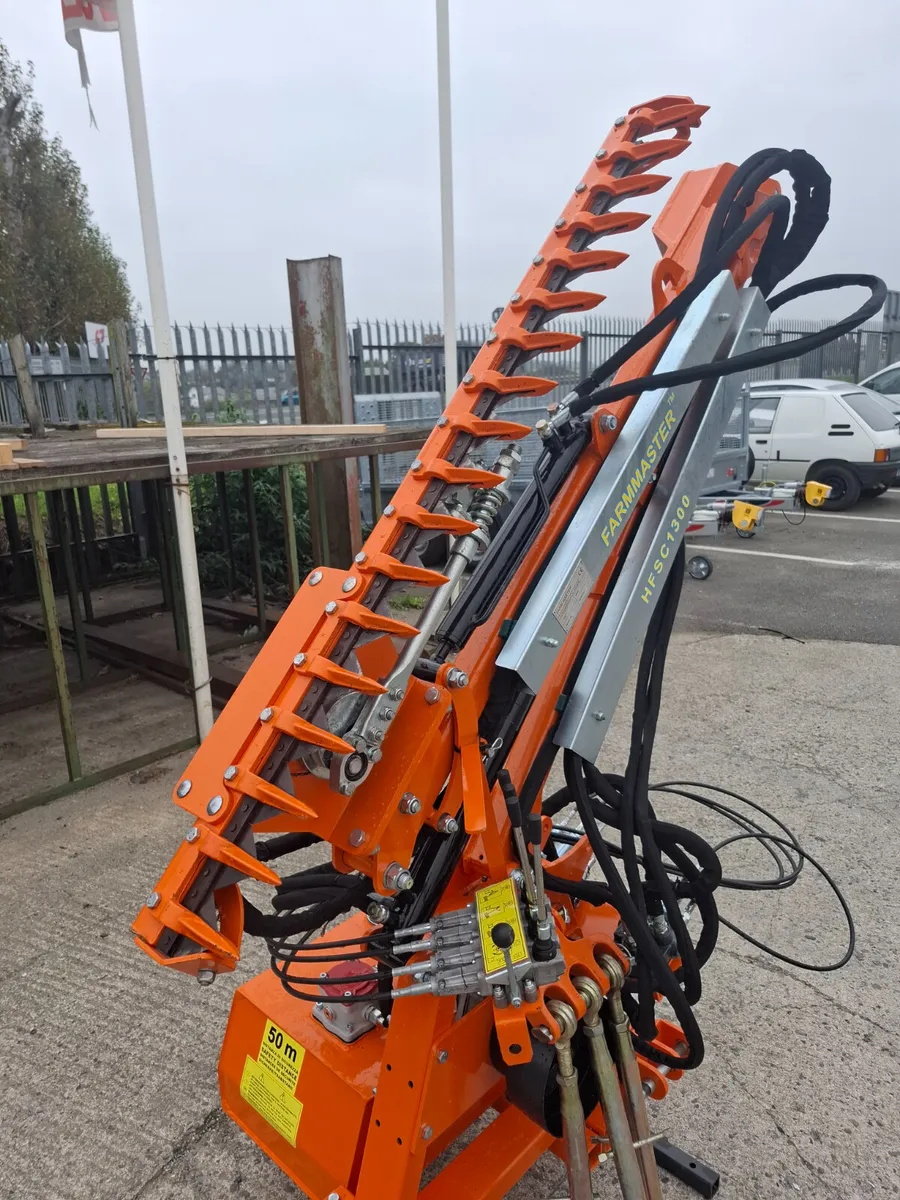 Farm Master HFSC1300 Hedge Cutter - Image 2
