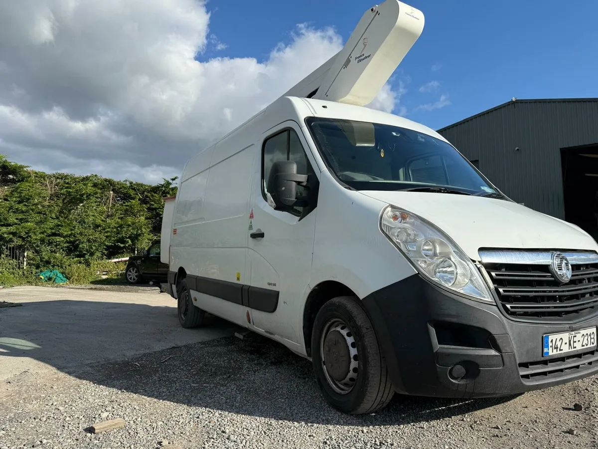 Opel movano Cherry picker - Image 2