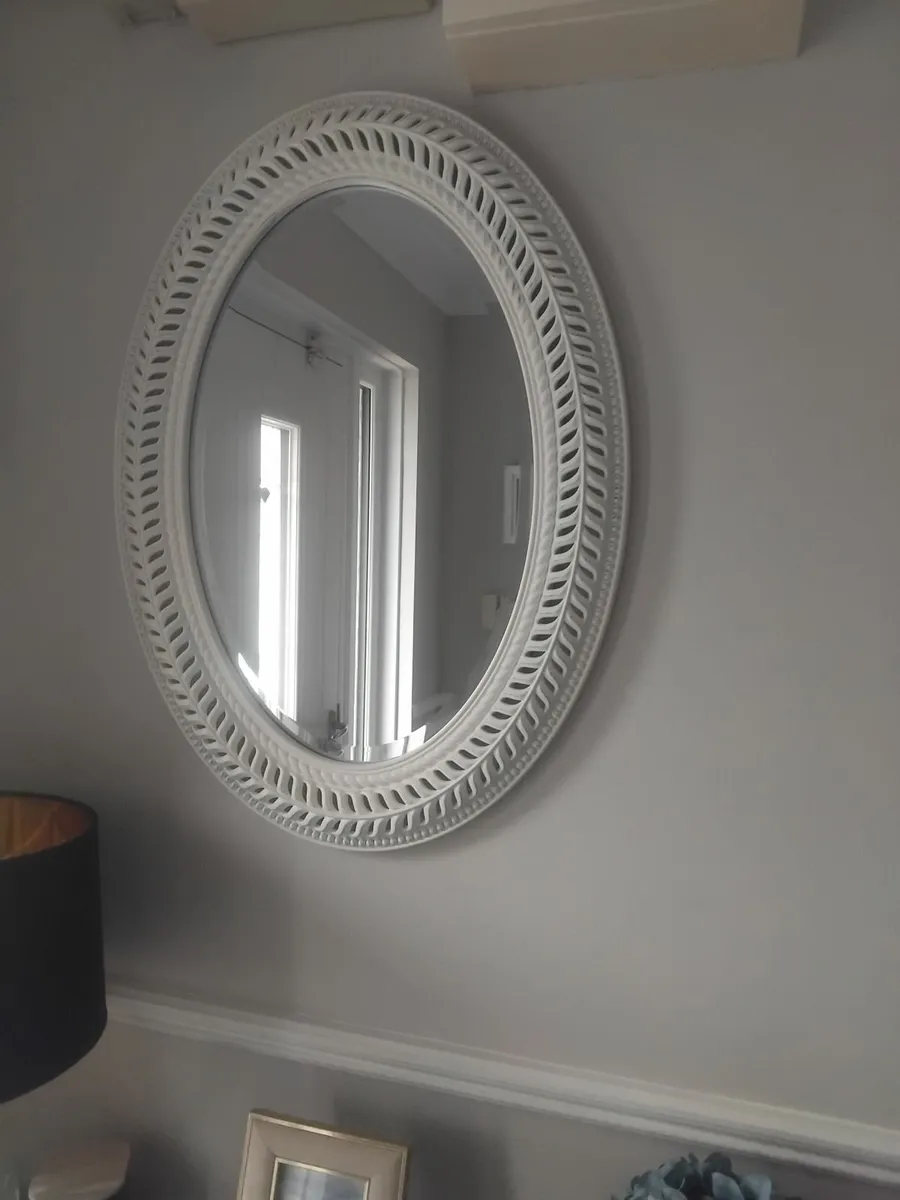 Mirror - Image 1