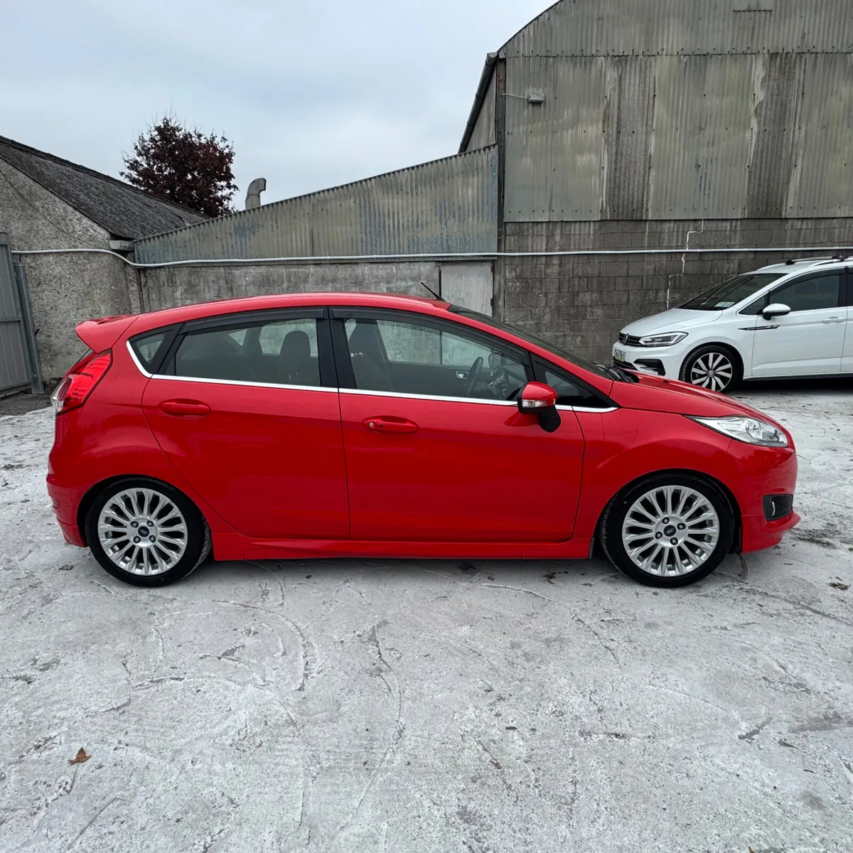 Ford Fiesta 2014 Mint Condition - Image 3