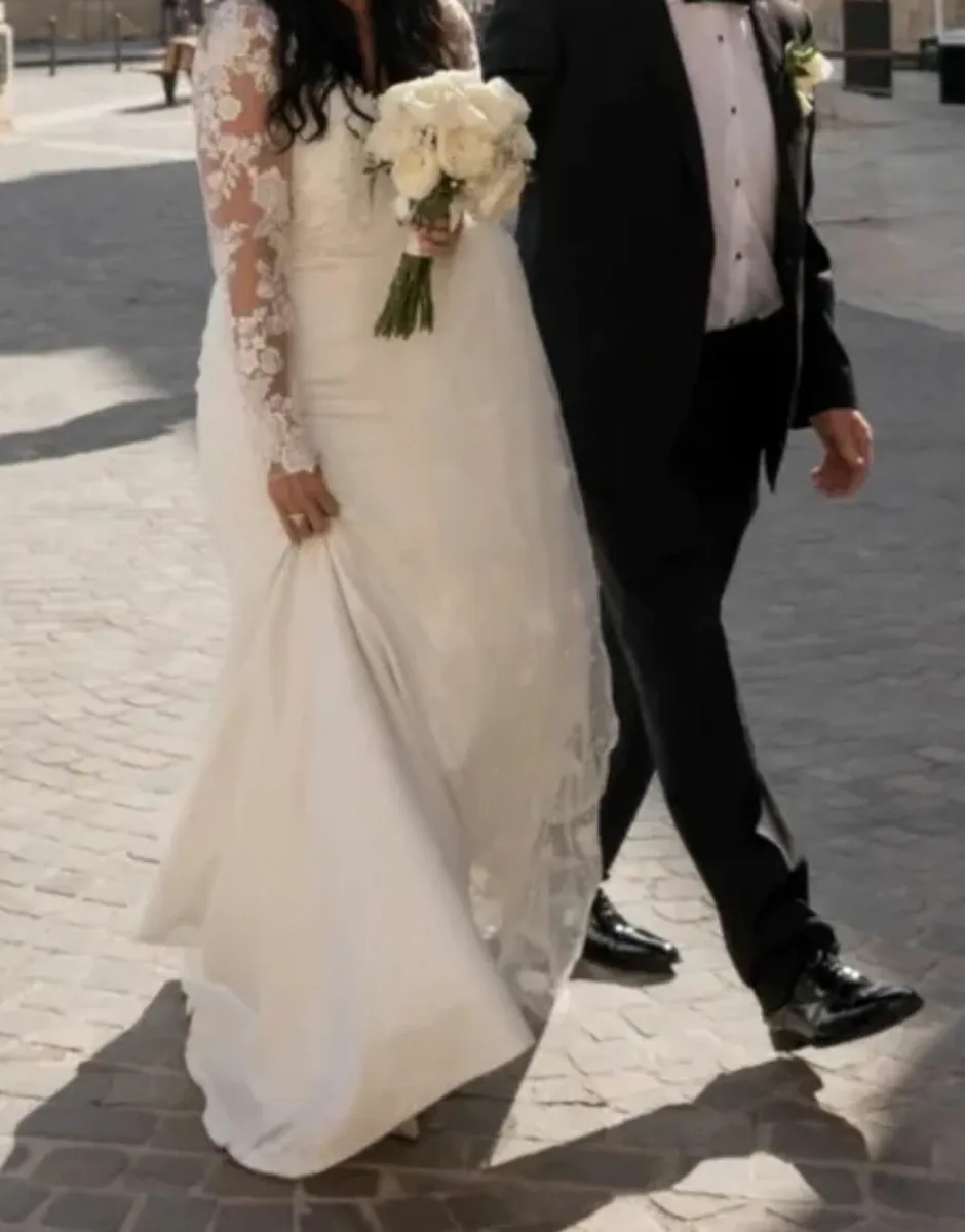 Ivory white wedding dress - Image 3