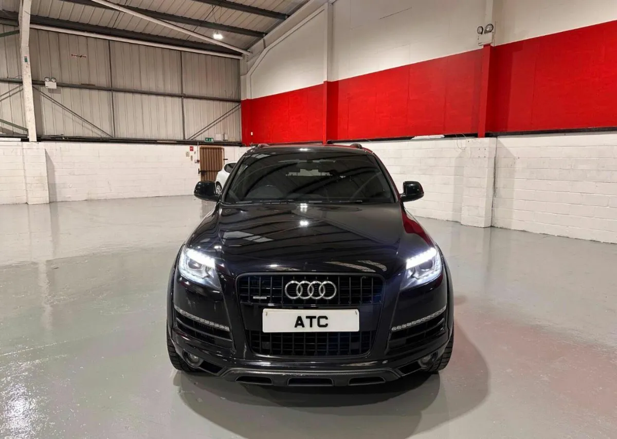 Audi Q7 2015 - Image 2