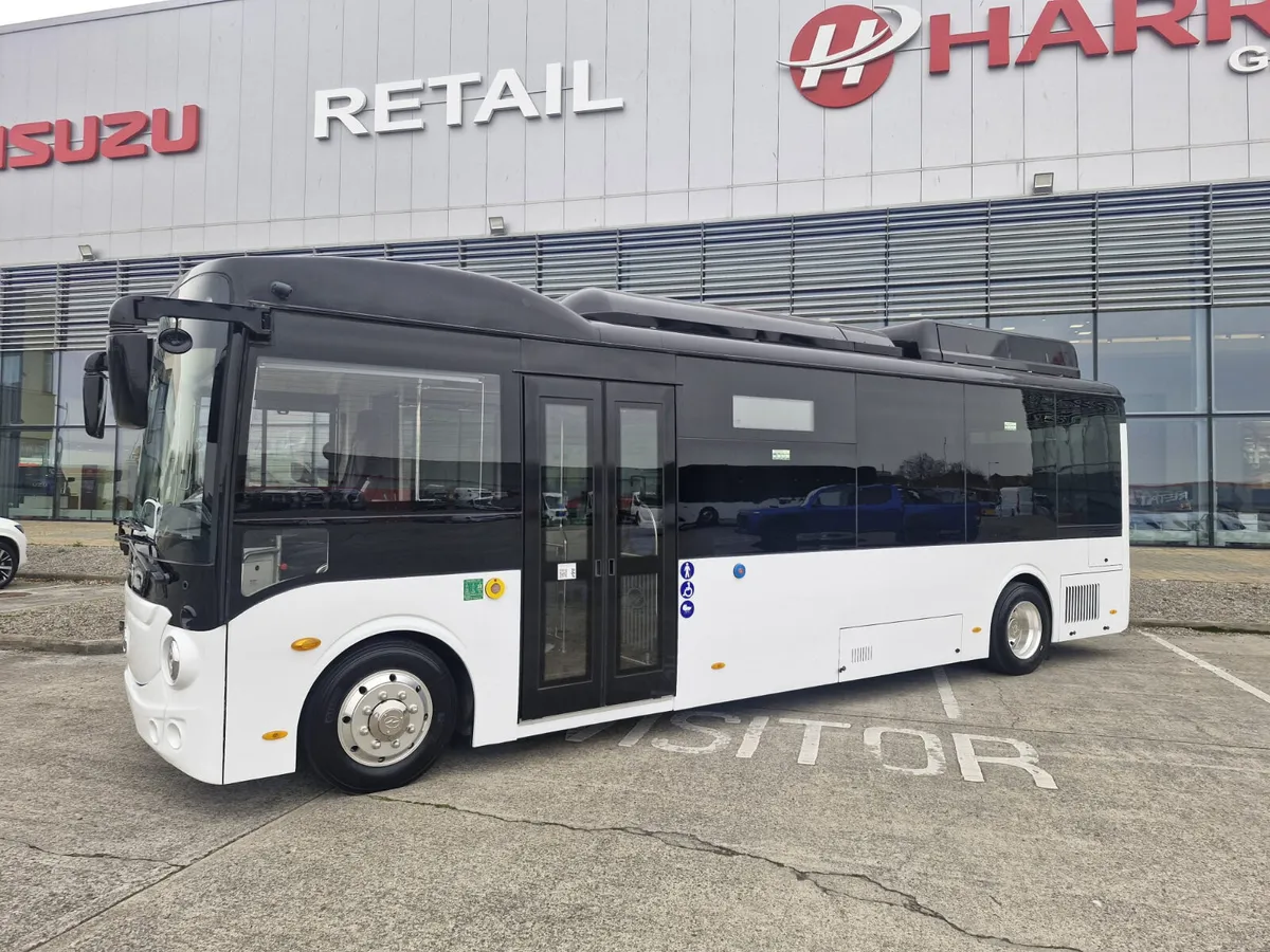 Higer Steed Low Floor Electric Bus - IN STOCK - Image 2