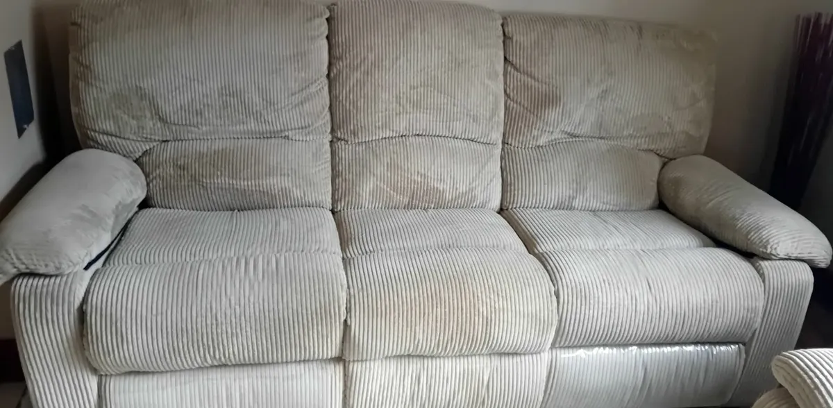 Two Recliner Couches [2 seater & 3 seater] - Image 2