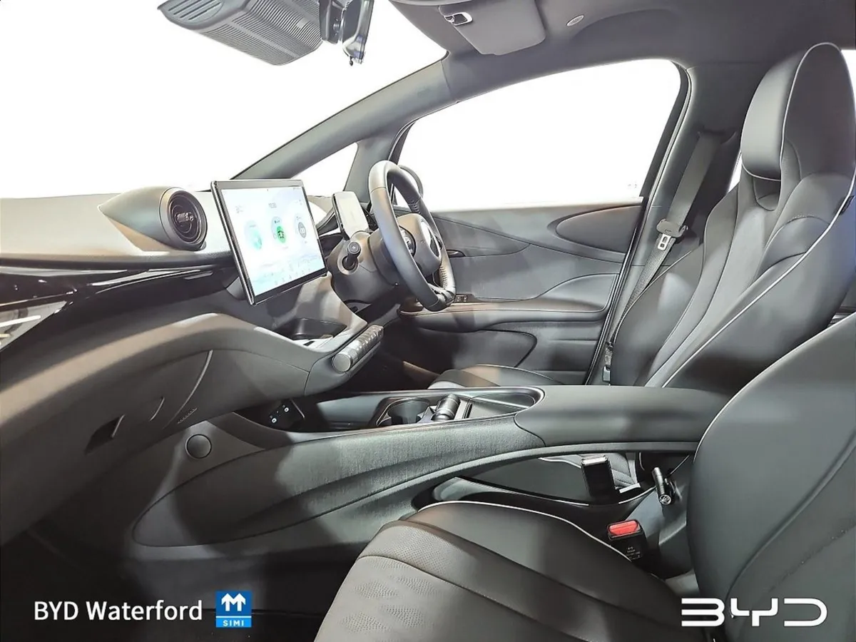 BYD DOLPHIN  finance Rates From 3.5  Order Now fo - Image 4