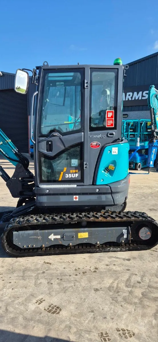 excavator - Image 1