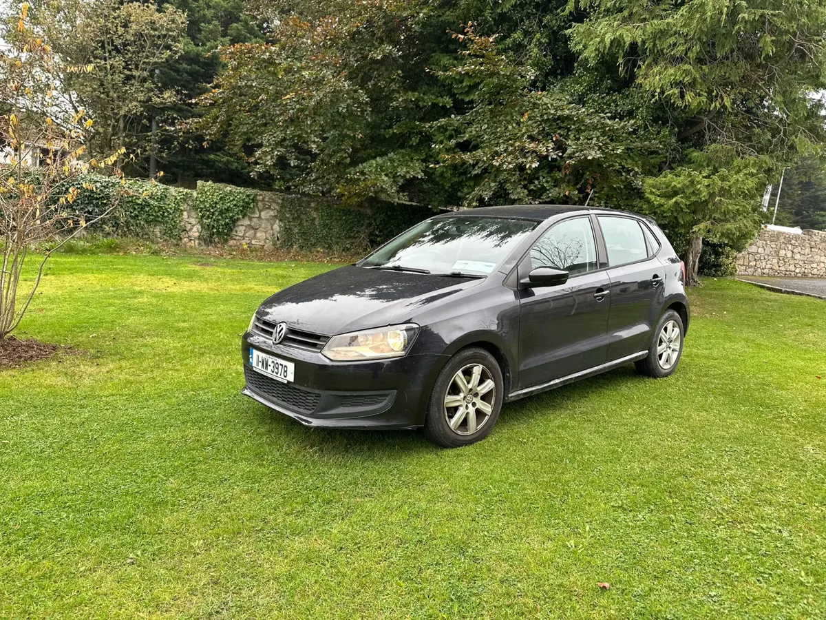 Volkswagen Polo 2011 - Image 2