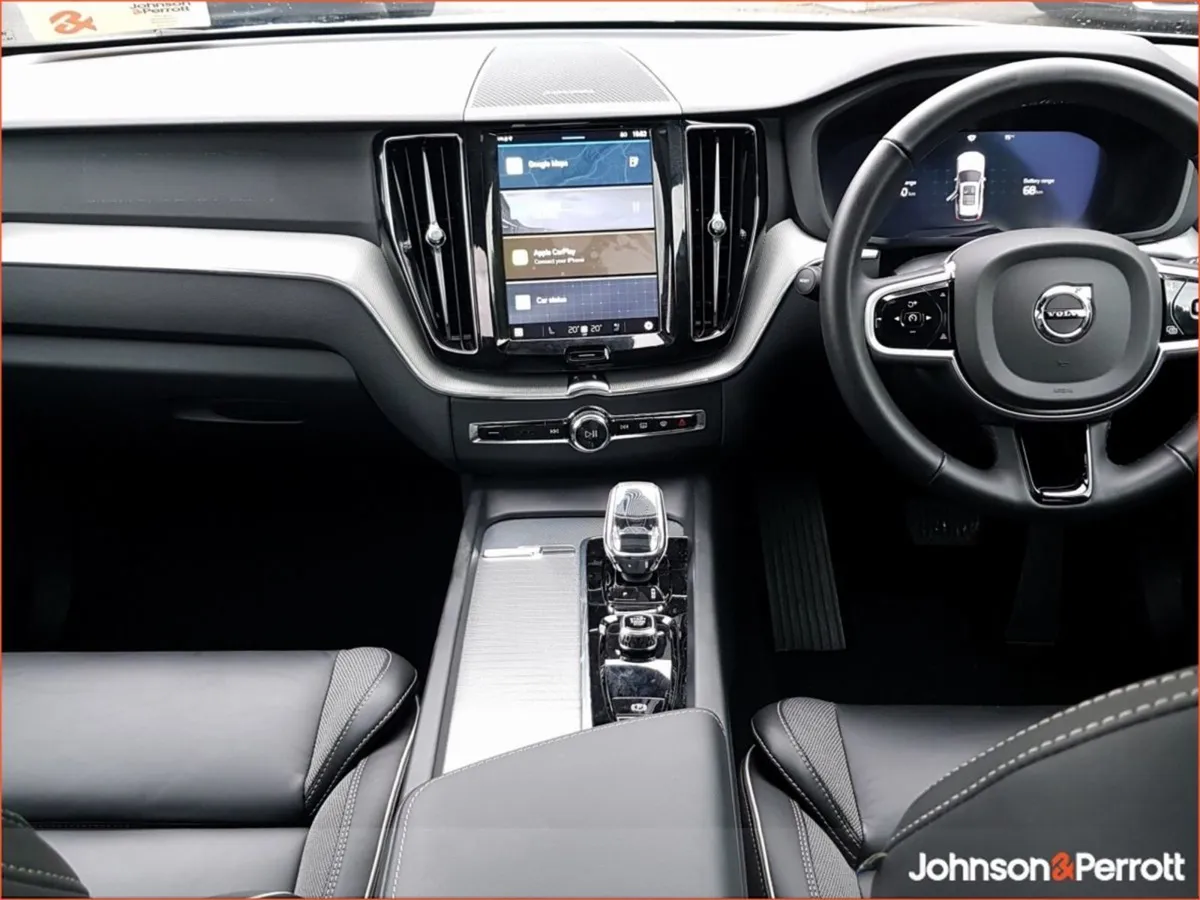 Volvo XC60 T6 350 bhp AWD Phev Plus Dark (panoram - Image 2