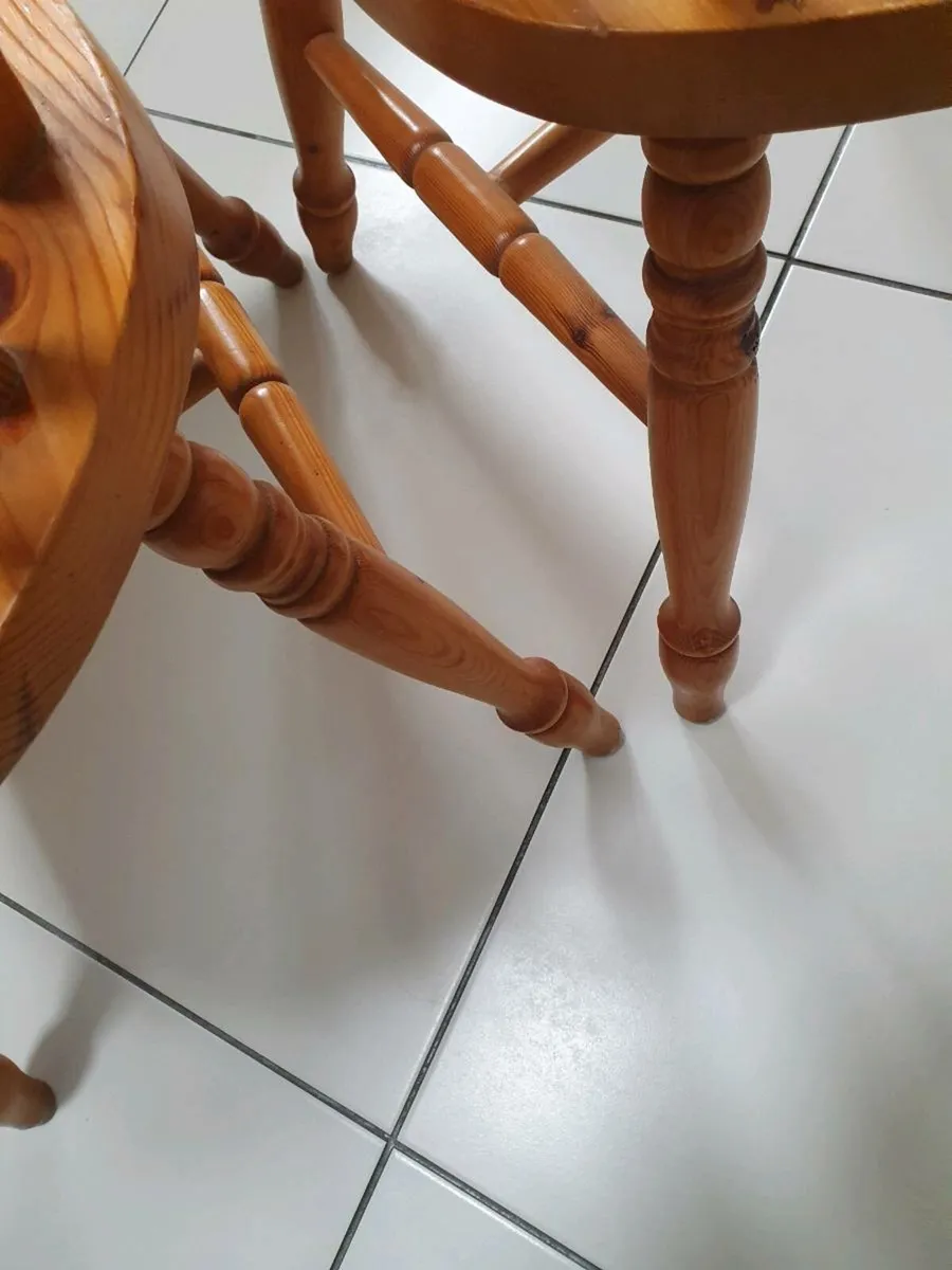 4 solid wood dining chairs - Image 2