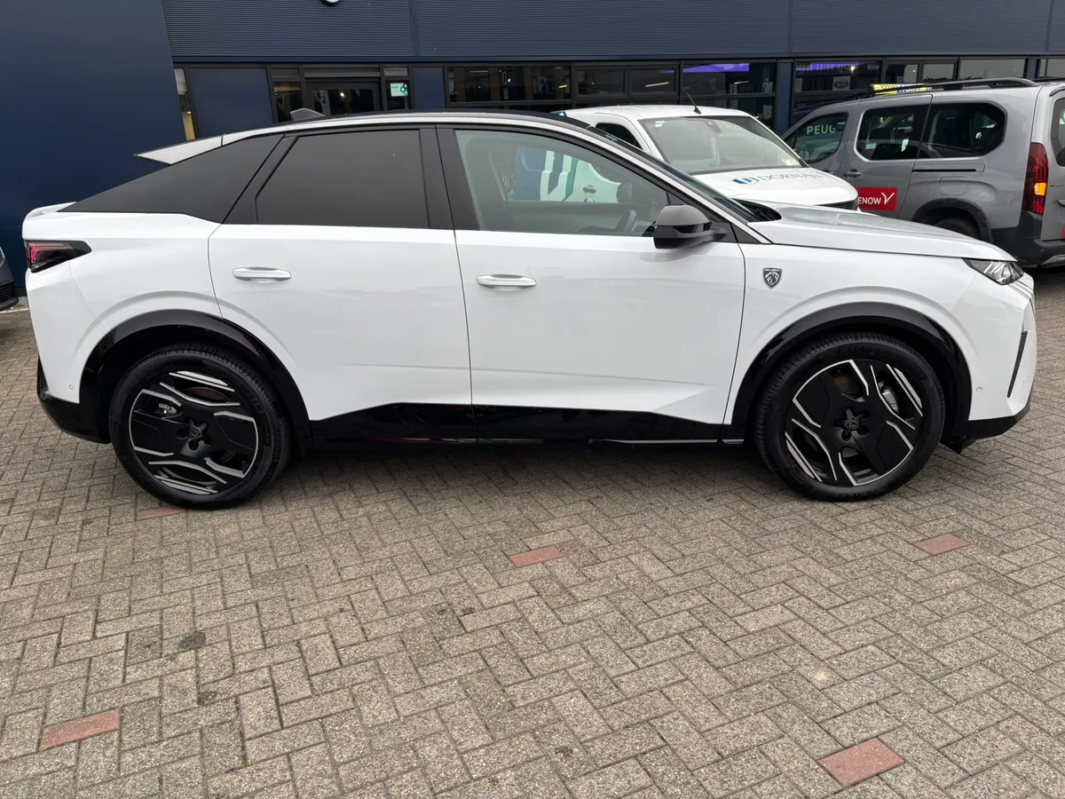 2025 Peugeot 3008 eGT scrappage offer - Image 3