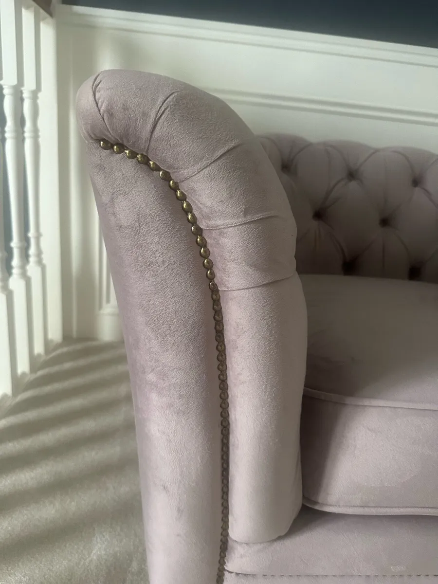 Dusty Pink Chenille Snuggle Single Chair - Image 2