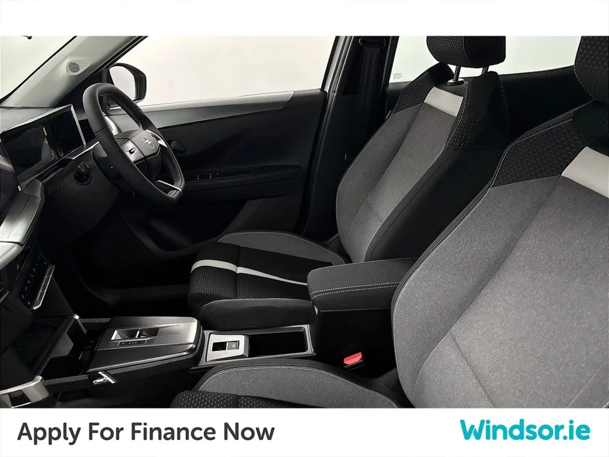 Opel Frontera Elegance 1.2 Hybrid 5 Seater - Image 4
