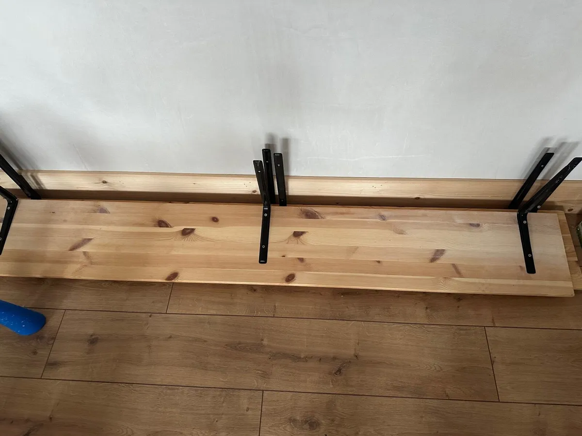 Wall shelving - Image 1