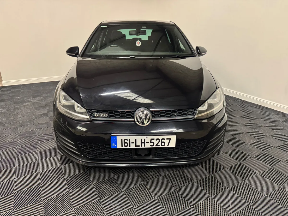 2016 Volkswagen Golf GTD DSG - Image 4