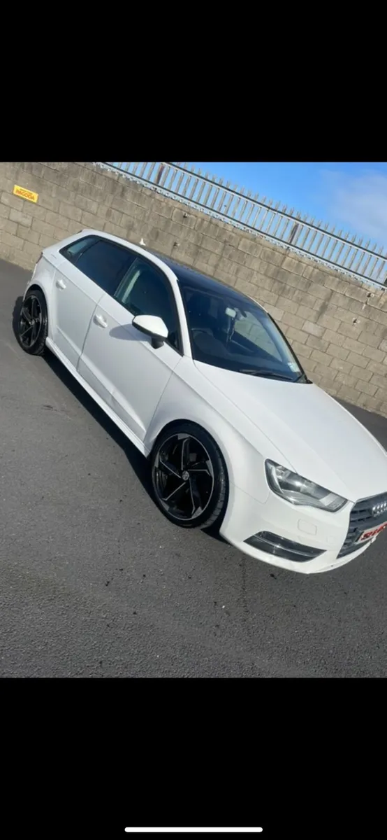 Audi A3 2015 - Image 2