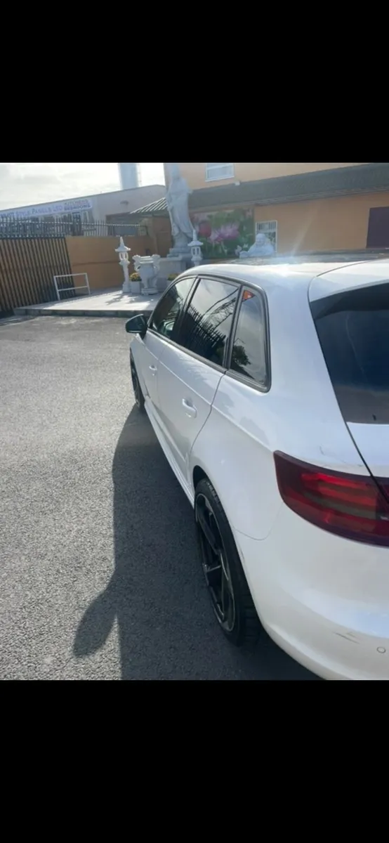 Audi A3 2015 - Image 4