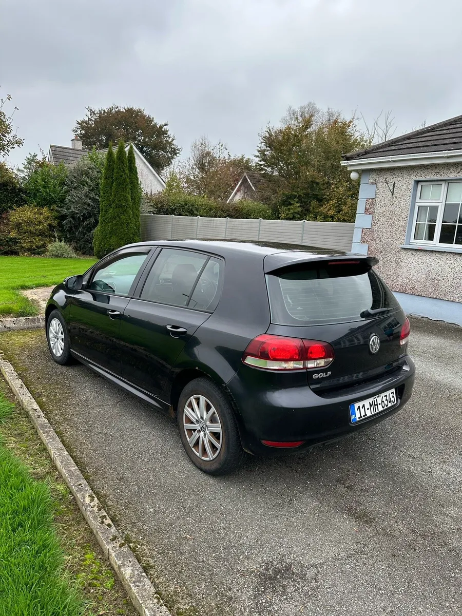 Volkswagen Golf 1.6 TDI 105HP - Image 4