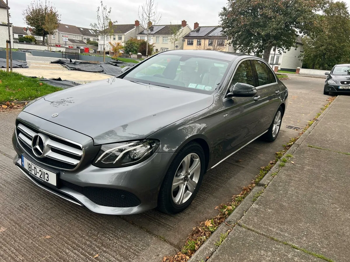 Mercedes E220, Diesel, 64K, NctD 01/28, Year 181 - Image 2