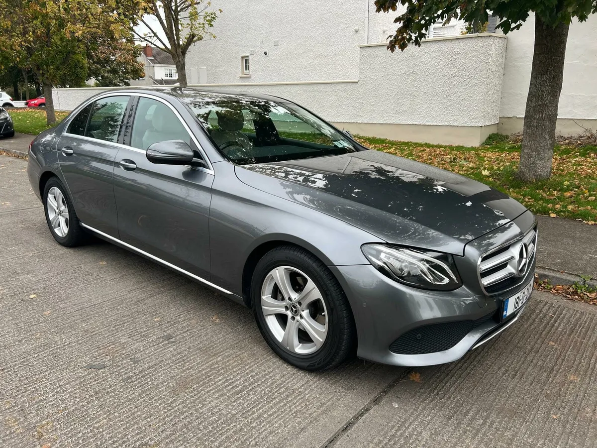 Mercedes E220, Diesel, 64K, NctD 01/28, Year 181 - Image 1