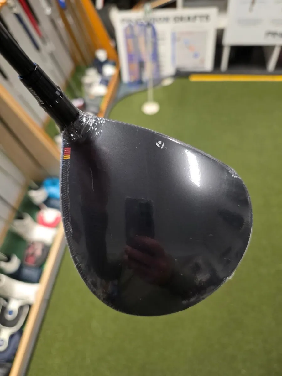 Brand New Taylormade R7 Quad Mini Driver - Image 3
