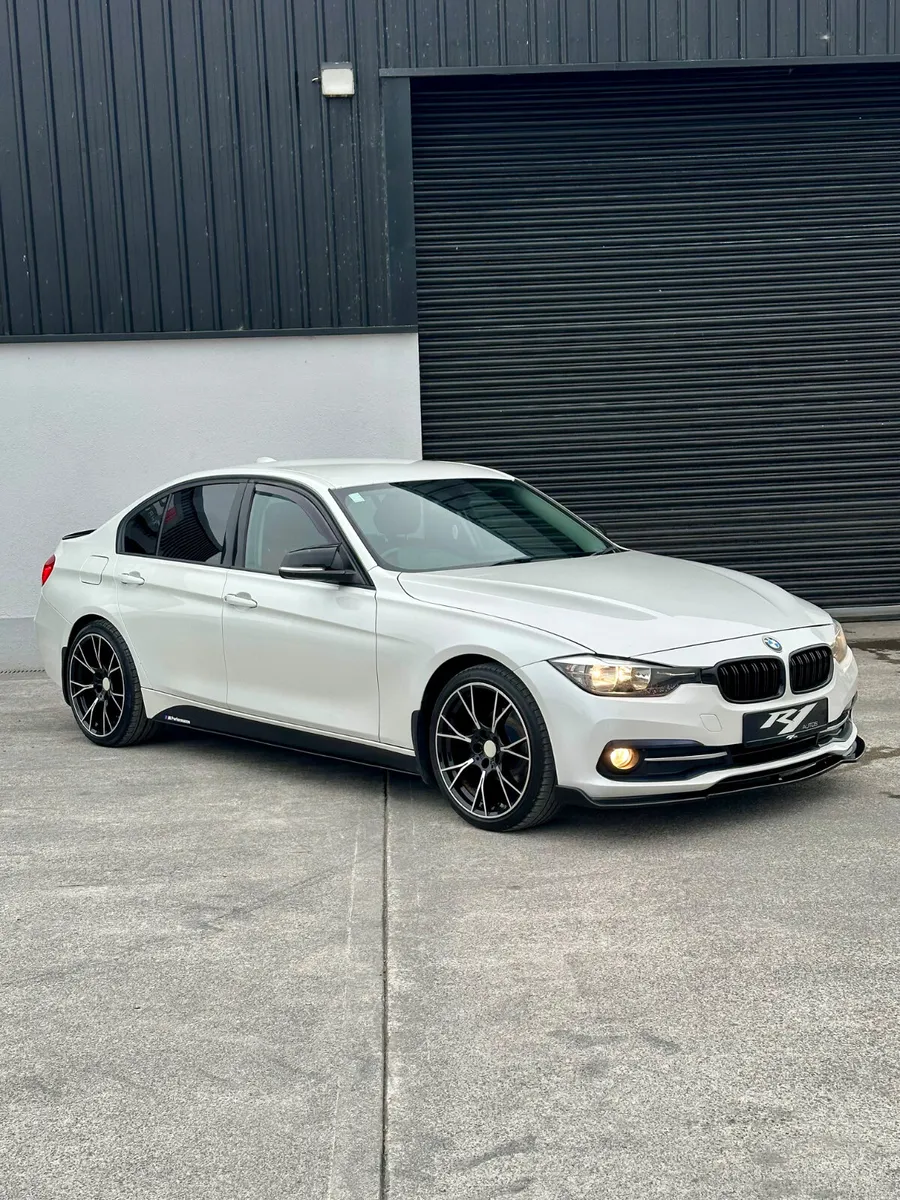 2017 BMW 320D SPORT M PERFORMANCE - Image 4