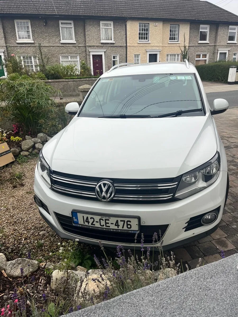 VW Tiguan SPT 2.0tdi M6F 110HP 5DR - Image 1