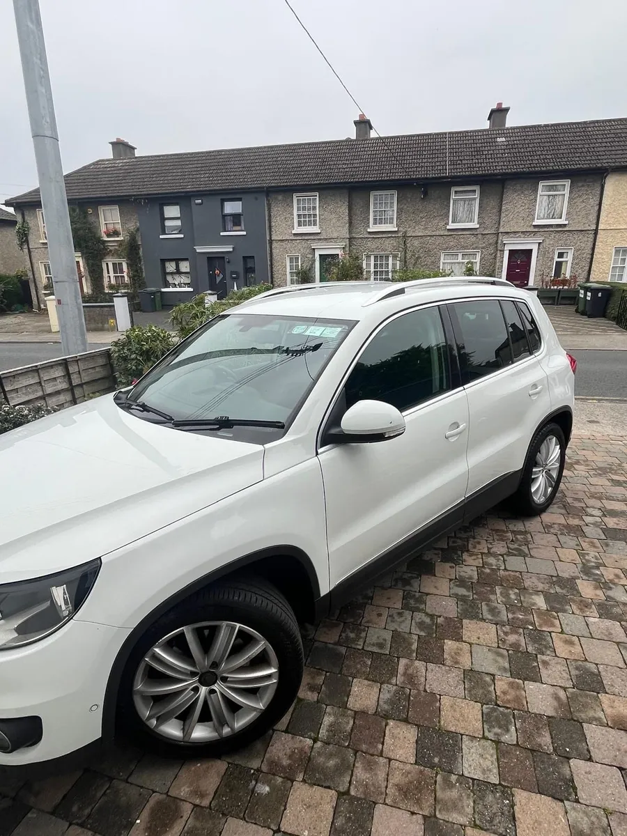 VW Tiguan SPT 2.0tdi M6F 110HP 5DR - Image 2