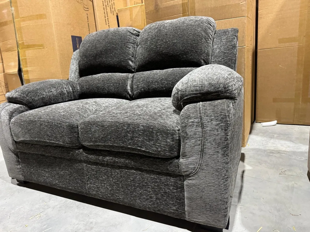 New Fabiric Tara Sofa Sets - Image 3