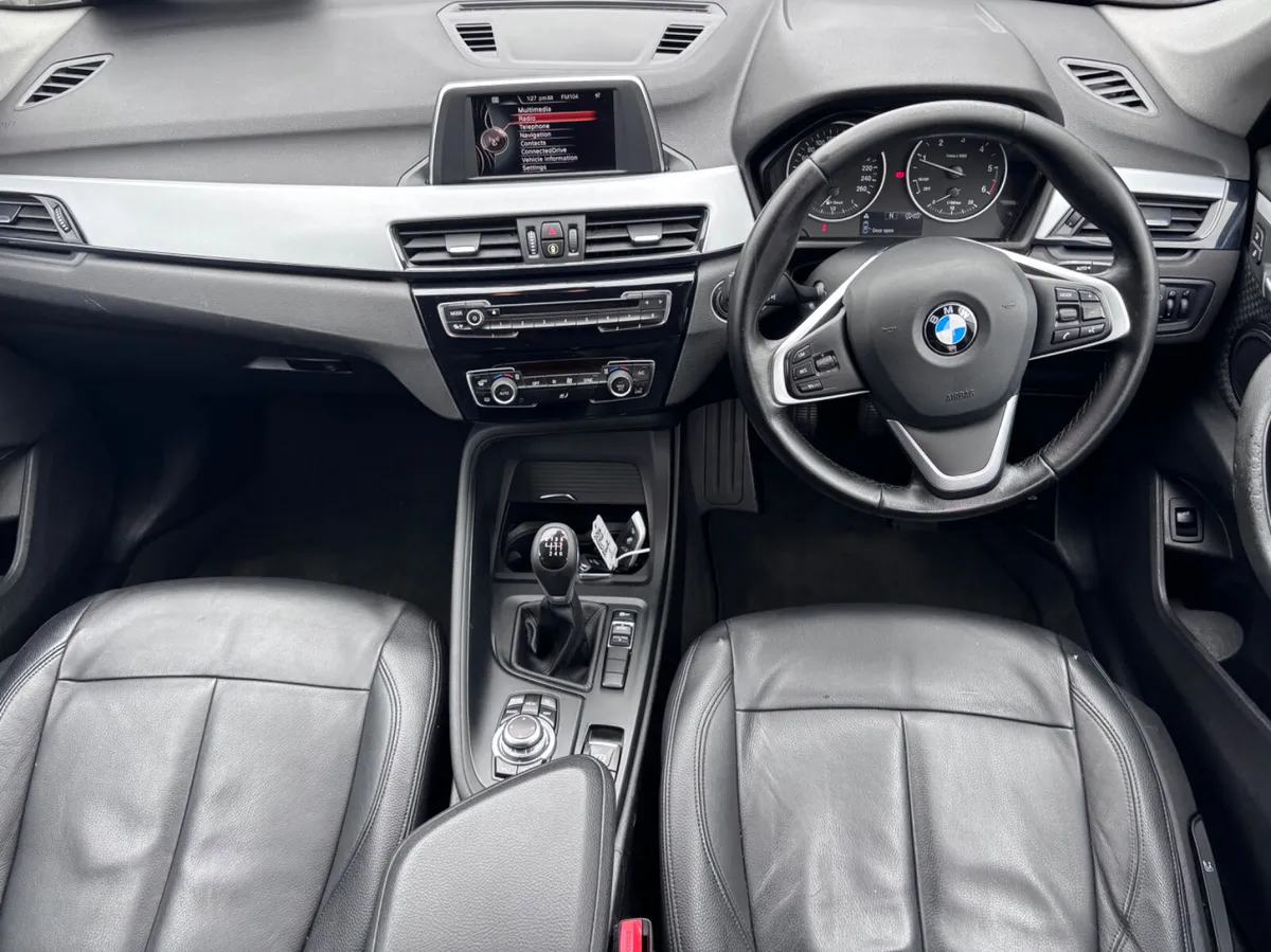 BMW X1 SDRIVE 18D SE // MANUAL 4DR - Image 2