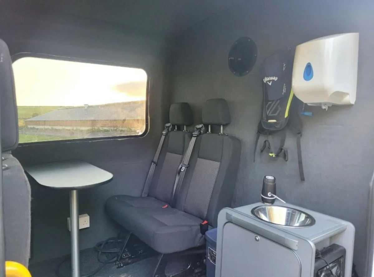 Transit Race Van - Image 1