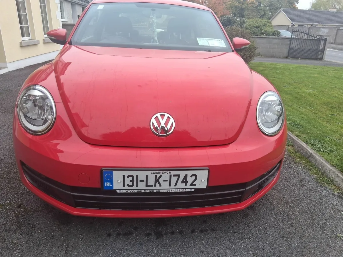 Volkswagen Beetle 2013 - Image 1