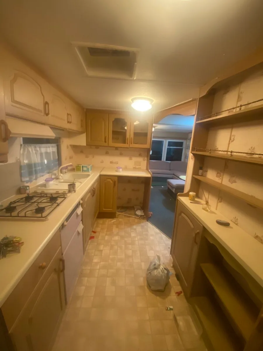 mobile home free to take - Image 3