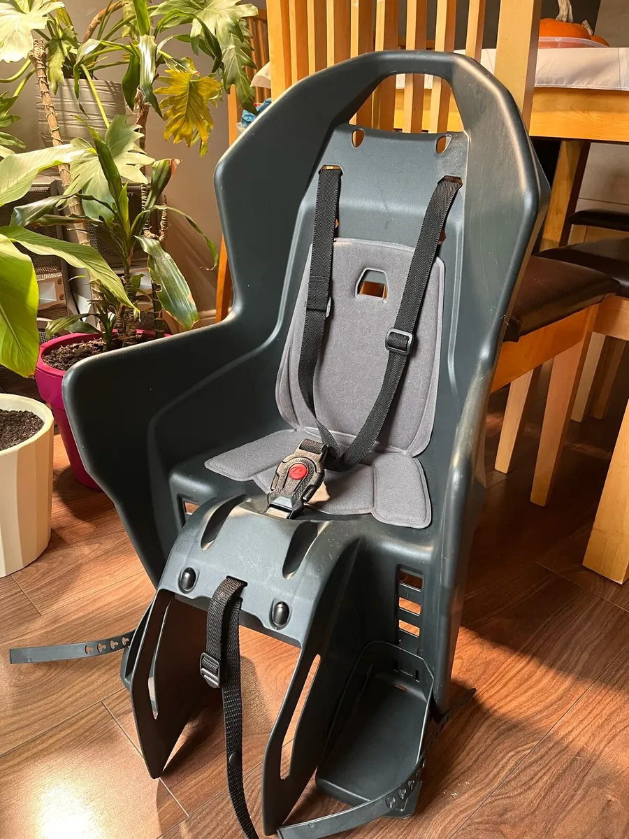 Child bike seat - Image 2