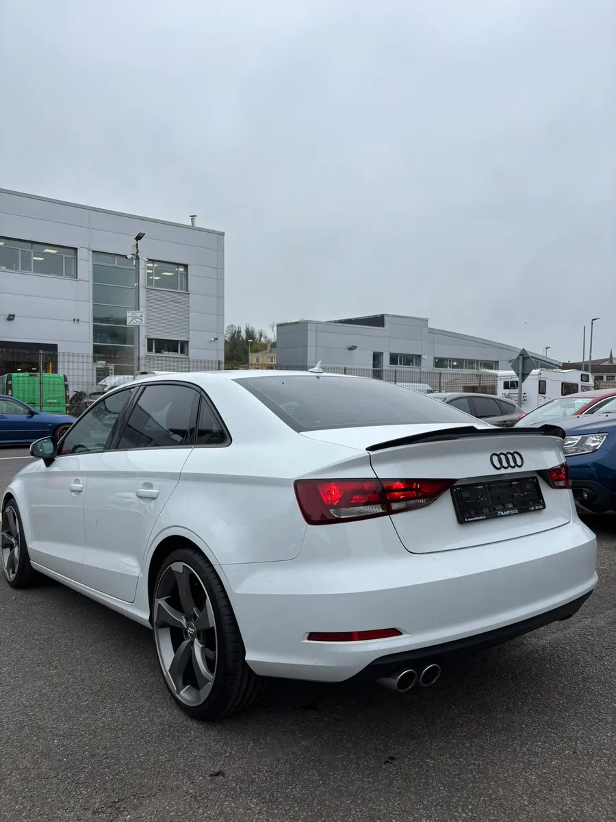 AUDI A3 SALOON 2.0TDI - Image 4