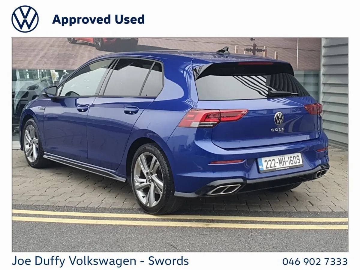 Volkswagen Golf 1.5 TSI 130HP R-line - Image 4